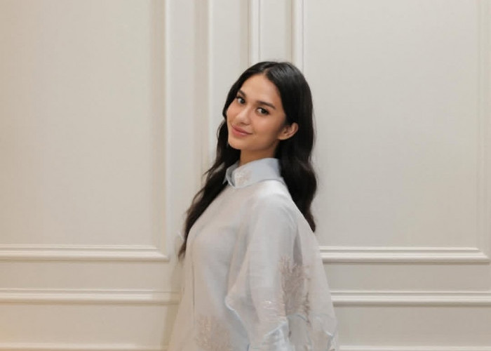 Azizah Salsha Disorot Usai Ditolak Foto oleh Harry Styles di Paris