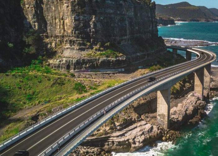 Coastal Road Ambon Mulai Dibangun, Target Selesai 5 Tahun ke Depan