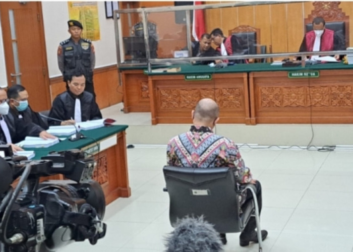 Teddy Minahasa Dituntut Hukuman Mati di Kasus 5 Kg Sabu Ditukar Tawas 
