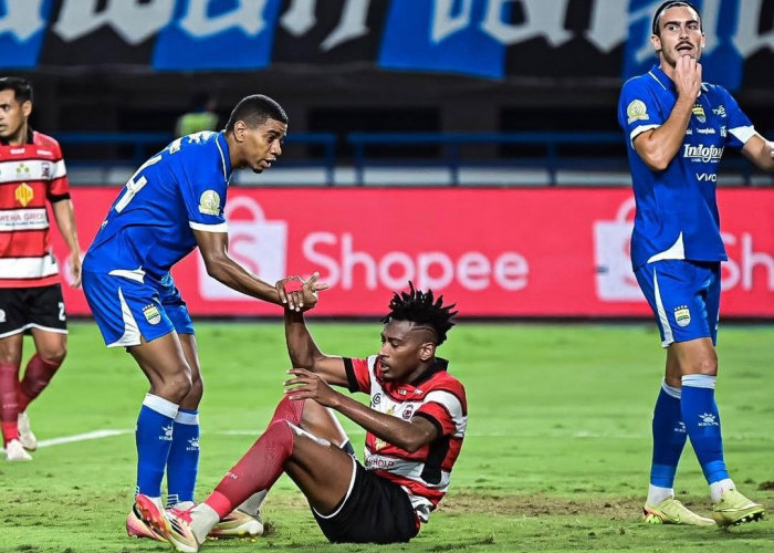 Persib Bandung Lumat Madura United 5-0, Menegaskan Dominasi di Puncak Klasemen Super League