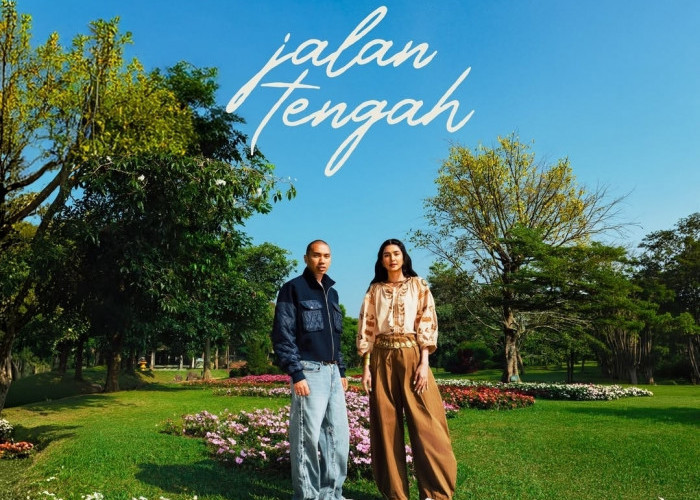 Bukan Duet dari Awal, Begini Cerita Mikha Tambayong Gandeng Rayi Putra di Lagu ‘Jalan Tengah’