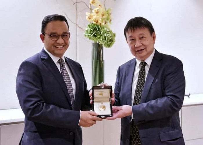 Keren! Anies Baswedan Dapat Penghargaan dari Pemerintah Singapura 