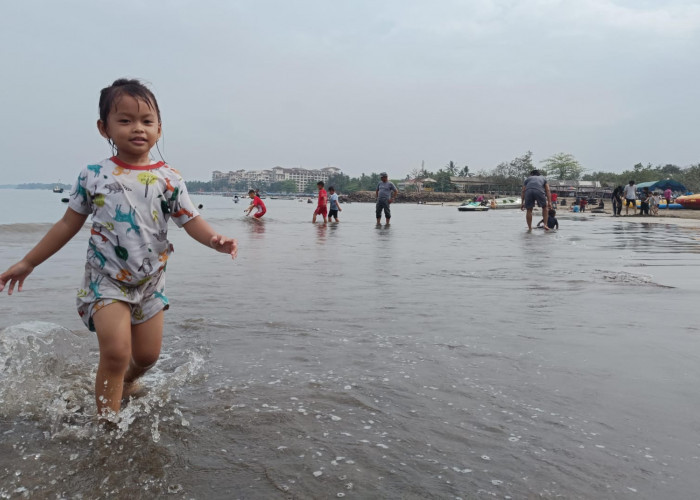 Ini Dia Pantai-pantai di Anyer yang Bisa Jadi Pilihan untuk Liburan Seru Bersama Keluarga