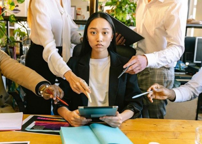 Fenomena Job Hopping di Kalangan Gen Z: Kutu Loncat atau Memang Paham Nilai Diri?