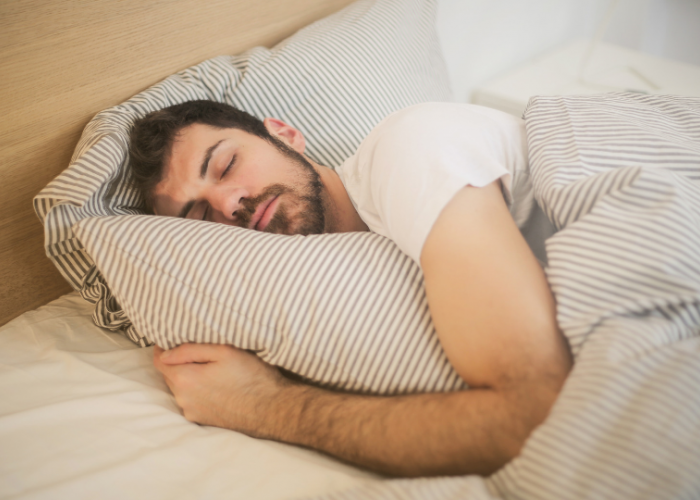 Tidur Sepanjang Hari Saat Puasa, Bagaimana Hukumnya?