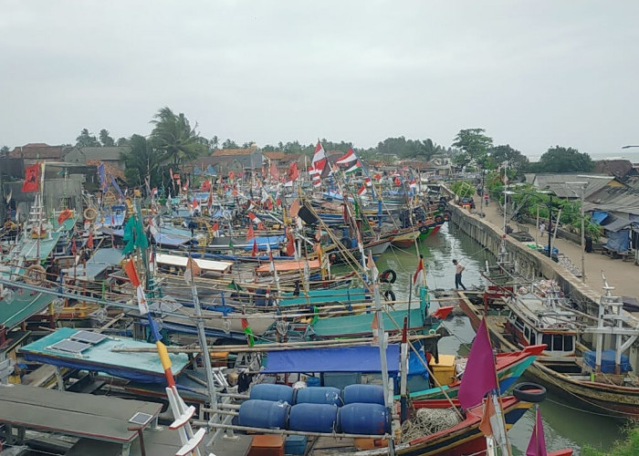 Tak Mau Ambil Risiko Kehabisan Bahan Bakar dan Perahu Terbalik, Para Nelayan Memilih Tidak Berlayar Selama Cua