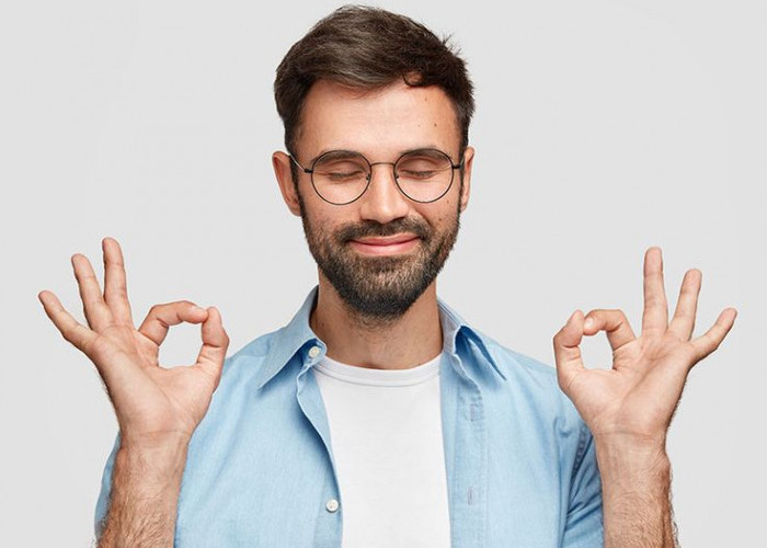 Mengapa Orang Zaman Sekarang Cenderung Merasa Paling Pintar 