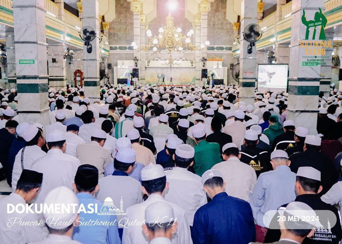 Amalan Amalan yang Harus Dilakukan Saat Bulan Maulid Nabi Muhammad SAW