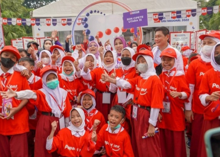 700 Ribu Anak Sikat Gigi Serentak di Seluruh Indonesia Pecahkan Rekor MURI 