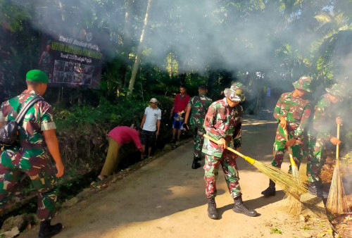 Bangkitkan Budaya Gotong Royong, 64 Tentara Laksanakan Bakti Badak Putih