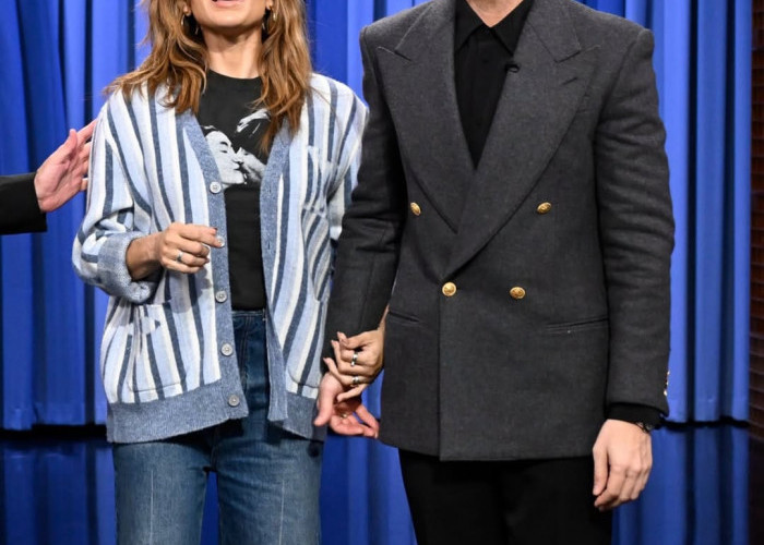 Setelah Lebih dari Satu Dekade, Ryan Gosling dan Eva Mendes Akhirnya Tampil Bersama di Depan Publik