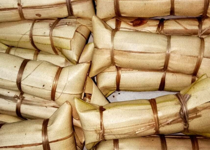 Lepet Pandeglang: Si Kenyal Gurih Peneman Ngopi Paling Pas