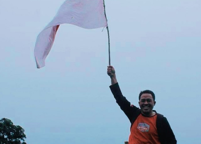 Mendaki Gunung Karang 1778 MDPL, Cepat Berkabut dan Cepat Cerah