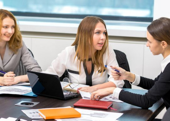 Memahami Seni Menjadi Orang Enggak Enakan Namun Tetap Memiliki Harga Diri