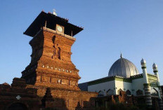 Enggak Cuma Estetik, Ini Dia Makna Budaya di Balik Tempat Ibadah di Indonesia