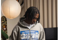 Rekomendasi Fashion: License Plate Zip Up Hoodie dari POSPICC Essentiel untuk Tampilan Streetwear Unik