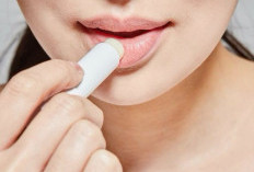Lip Tint Terlihat Patchy di Bibir Kering, Ini Penyebab yang Sering Diabaikan