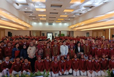 Diintai Risiko Utang, OJK Sebut 39 Persen Gen Z Gunakan Pay Later untuk Belanja Nonesensial