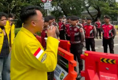 Polisi Adang Massa Mahasiswa UI di Semanggi, Minta Lokasi Unjuk Rasa Dialihkan ke Gedung DPR