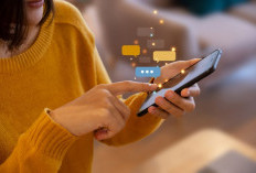 Kenapa Gen Z Sering Bilang “Chat Aja”? Ini 5 Alasan Mereka Lebih Nyaman Texting daripada Telepon