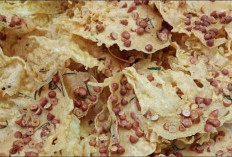 Garingnya Kebangetan! Rampeyek Kacang Khas Menes yang Bikin Nggak Mau Berhenti Ngunyah 