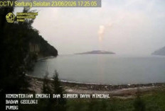 Aktivitas Meningkat, Badan Geologi Naikkan Status Gunung Anak Krakatau