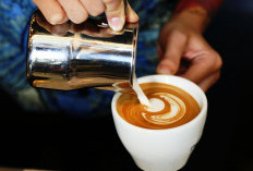 Suka Ngopi Tapi Takut Efek Samping? Intip Waktu Terbaik Minum Kopi Biar Jauh dari Mati Muda