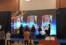 Pelepasan Siswa-siswi Sekolah Lanjutan Peradaban Kota Serang di Graha Pena Ballroom 