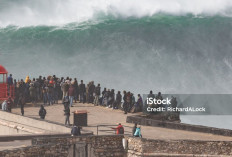 Resiliensi Keuangan Masyarakat Carita Pasca Bencana: Pelajaran dari Tsunami 2018