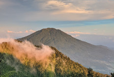 Tiga Gunung Wajib Daki di Banten Ini Rekomendasi Mahasiswa UIN