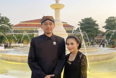 Potret Prilly Latuconsina Ikut Kirab Malam 1 Suro di Mangkunegaran, Cantik Sanggulan