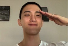 DK SEVENTEEN Saat Menyapa Penggemar Melalui Siaran Langsung 