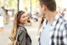 Tren Hubungan Tanpa Status Bikin Mahasiswa Galau Brutal