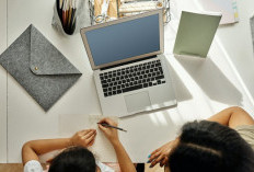 Micro-Learning: Cara Menguasai Skill Baru Hanya dengan 15 Menit Sehari di Sela Jam Makan Siang