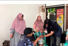 PUKTANI Jadi Upaya KKM Kelompok 16 Edukasi Petani Kelola Limbah Organik Bernilai Manfaat